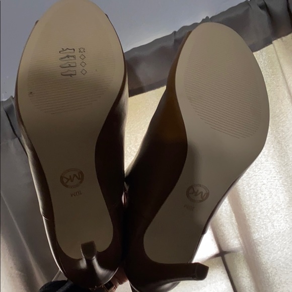 MK open toe - Picture 5 of 5